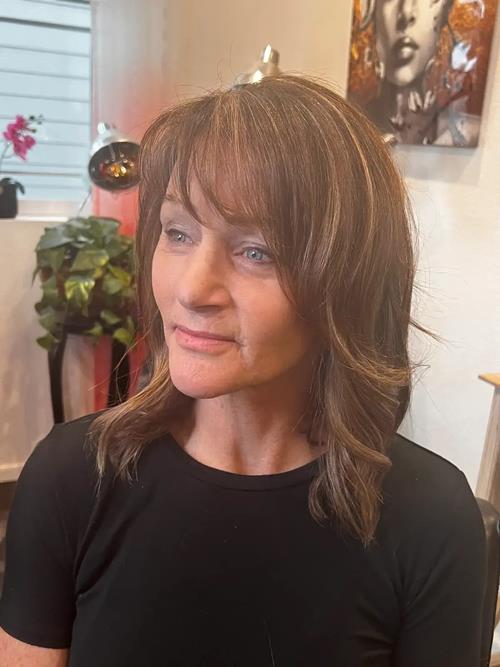 Denver hair extensions, Denver Colorado. Looking for a soft natural blend aren’t ready to do anythin(..)